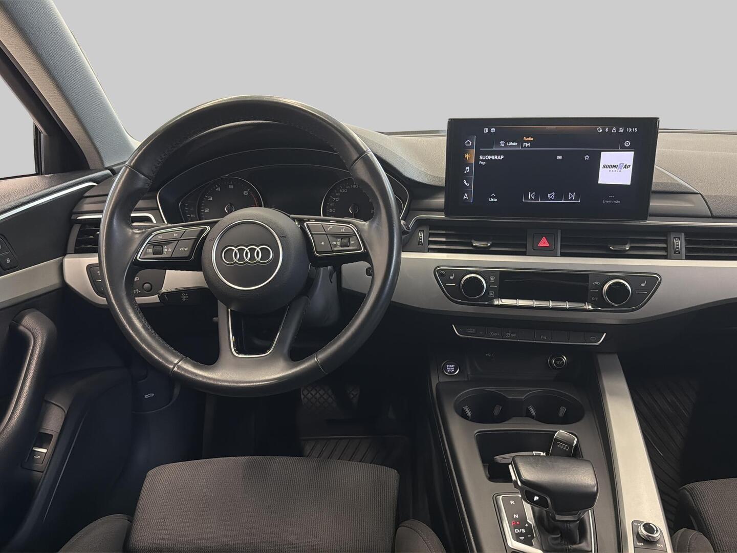 AUDI A4 2020