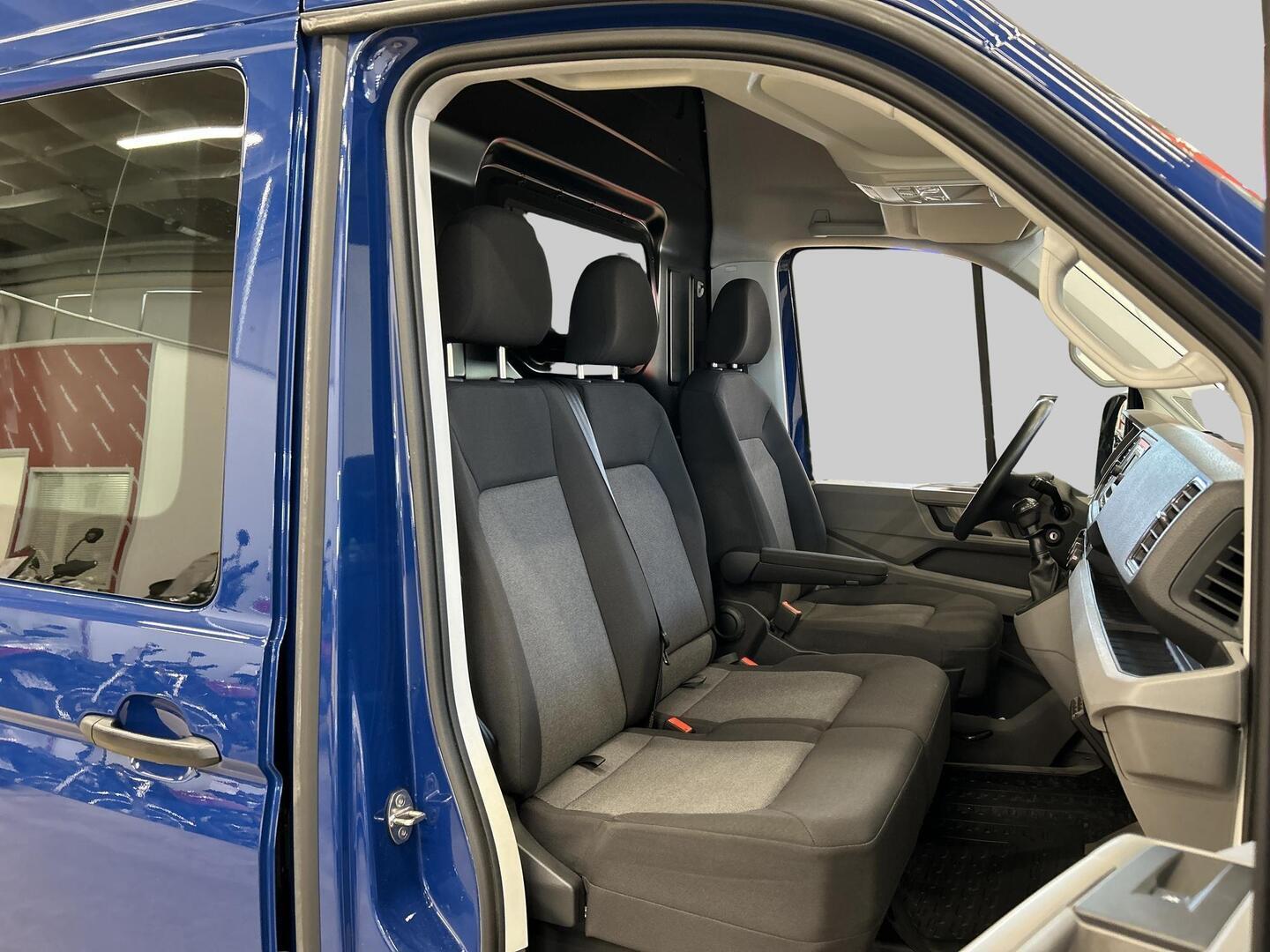 VOLKSWAGEN Crafter 2020