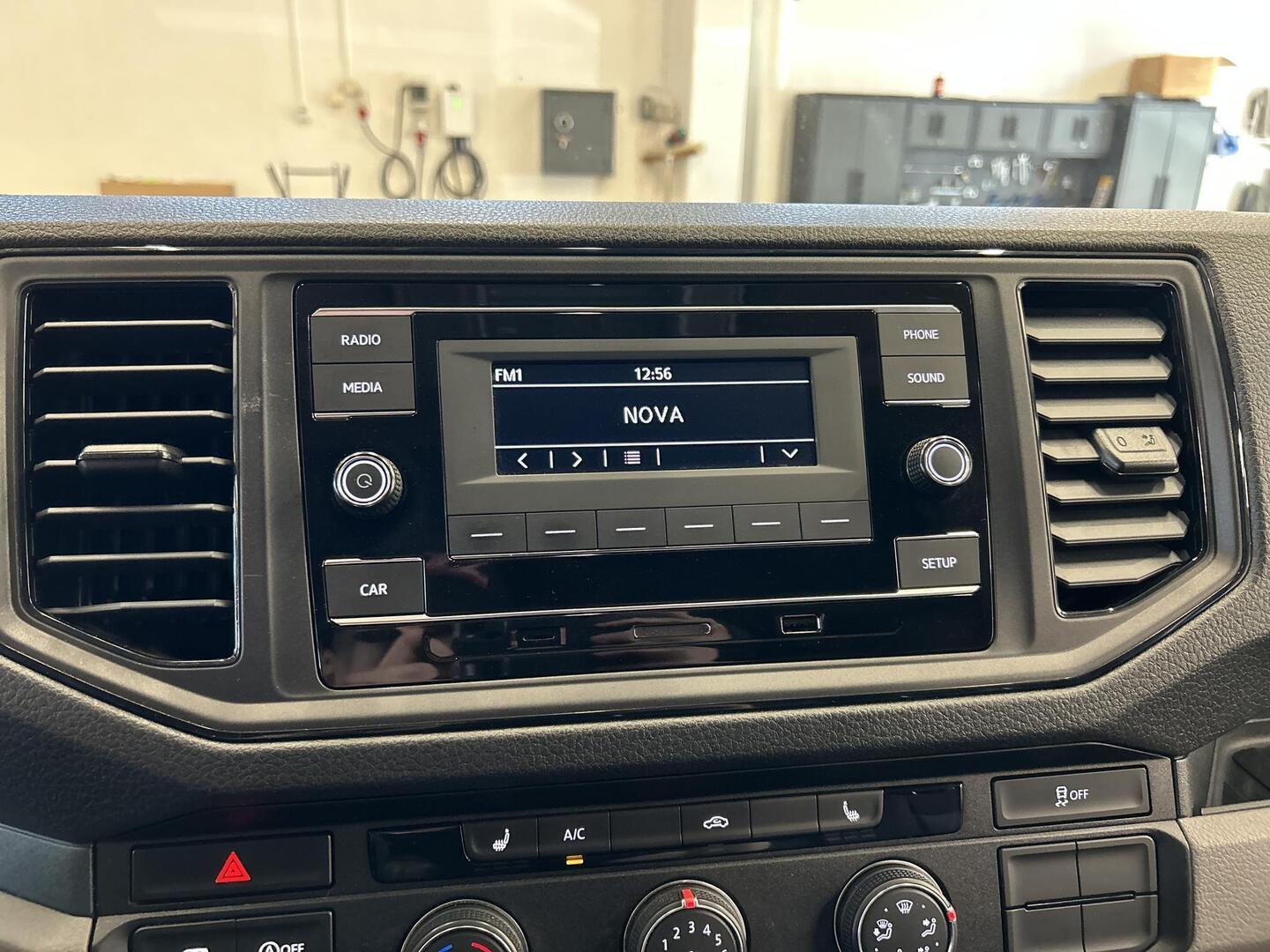 VOLKSWAGEN Crafter 2020