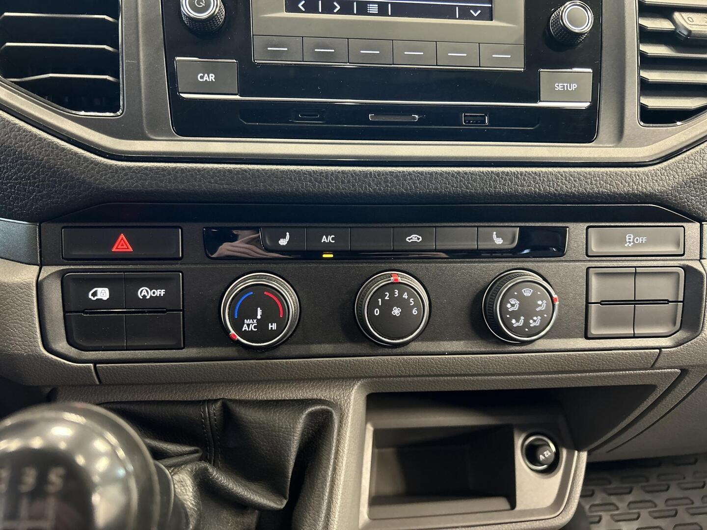 VOLKSWAGEN Crafter 2020