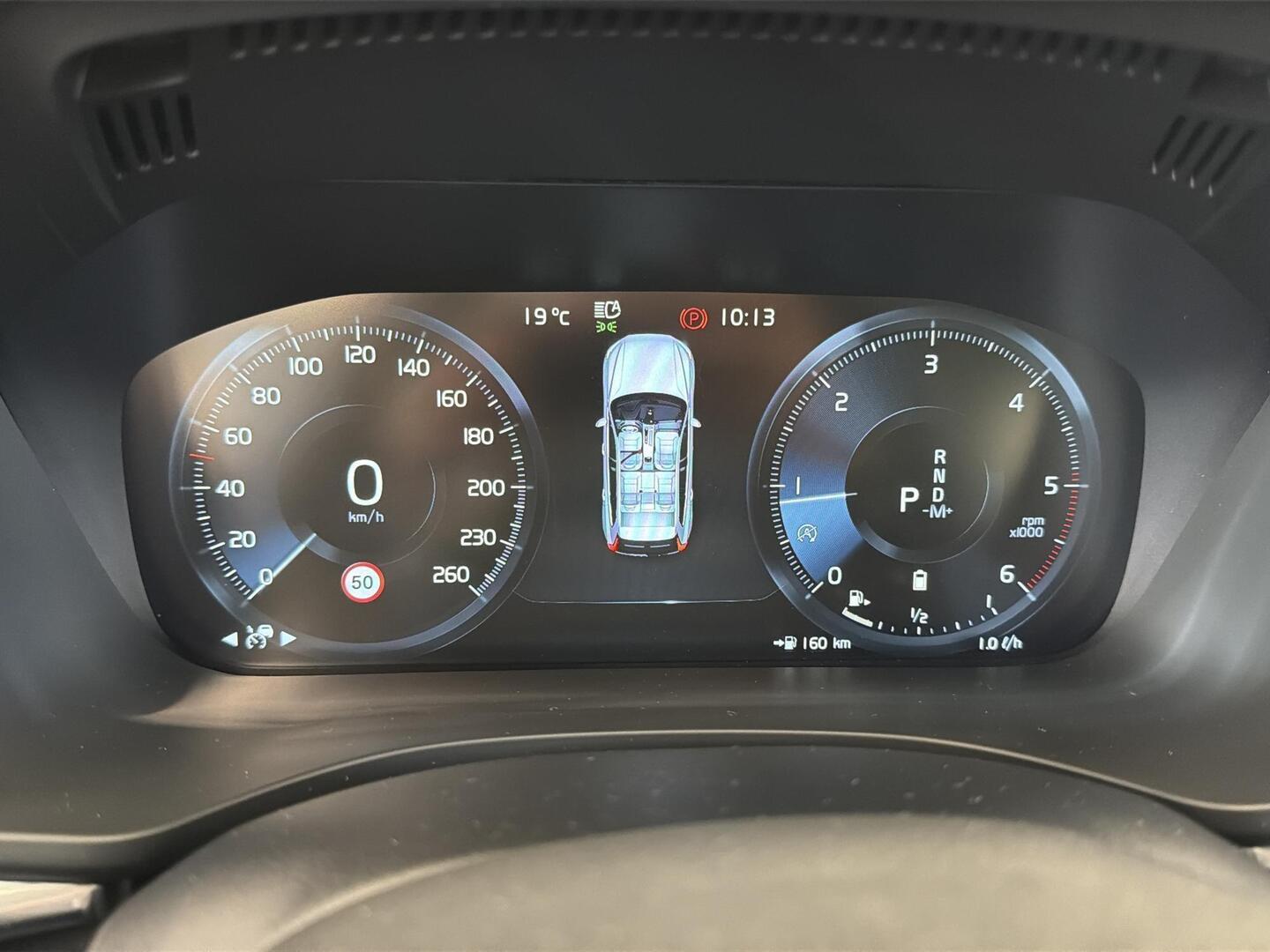 VOLVO XC60 2021