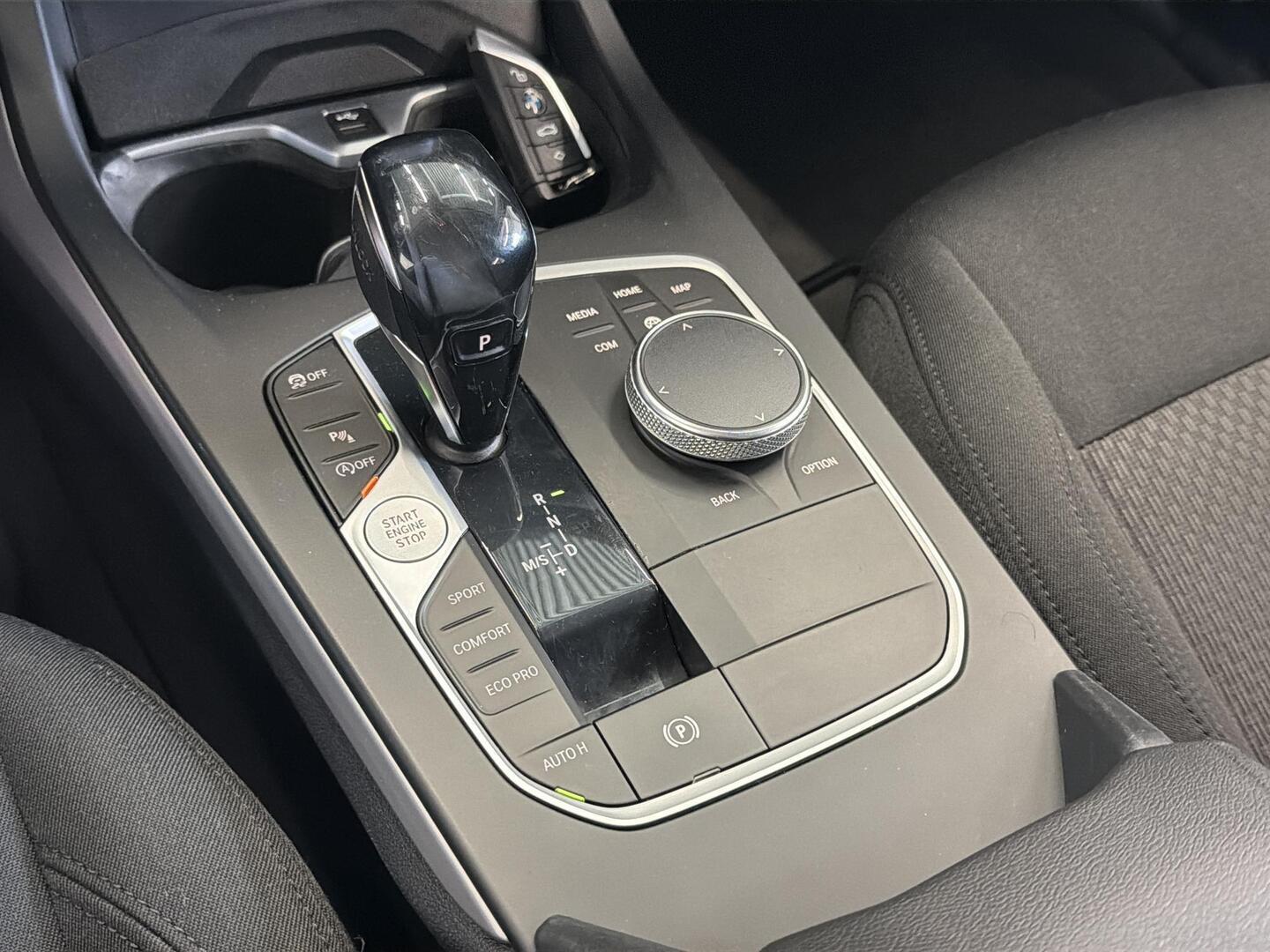 BMW 118 2021