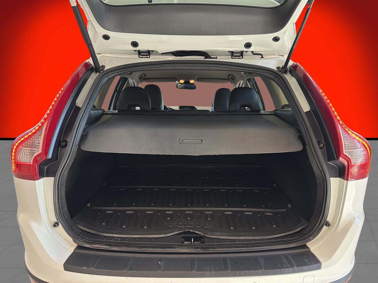 VOLVO XC60 2010
