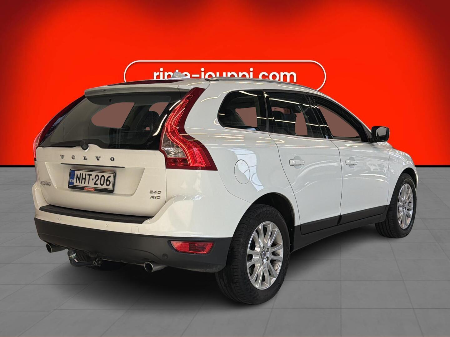 VOLVO XC60 2010