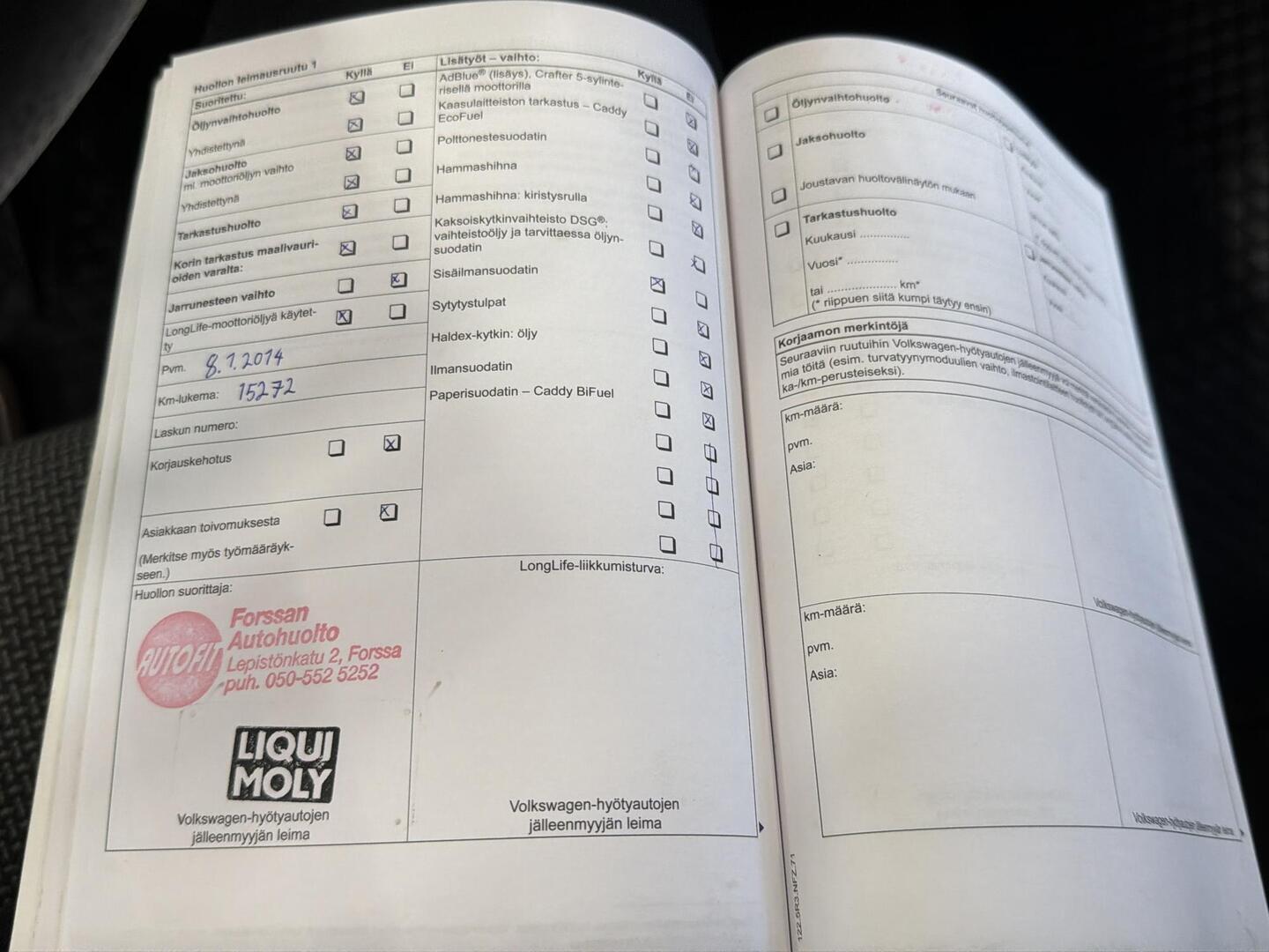 VOLKSWAGEN Caravelle 2012