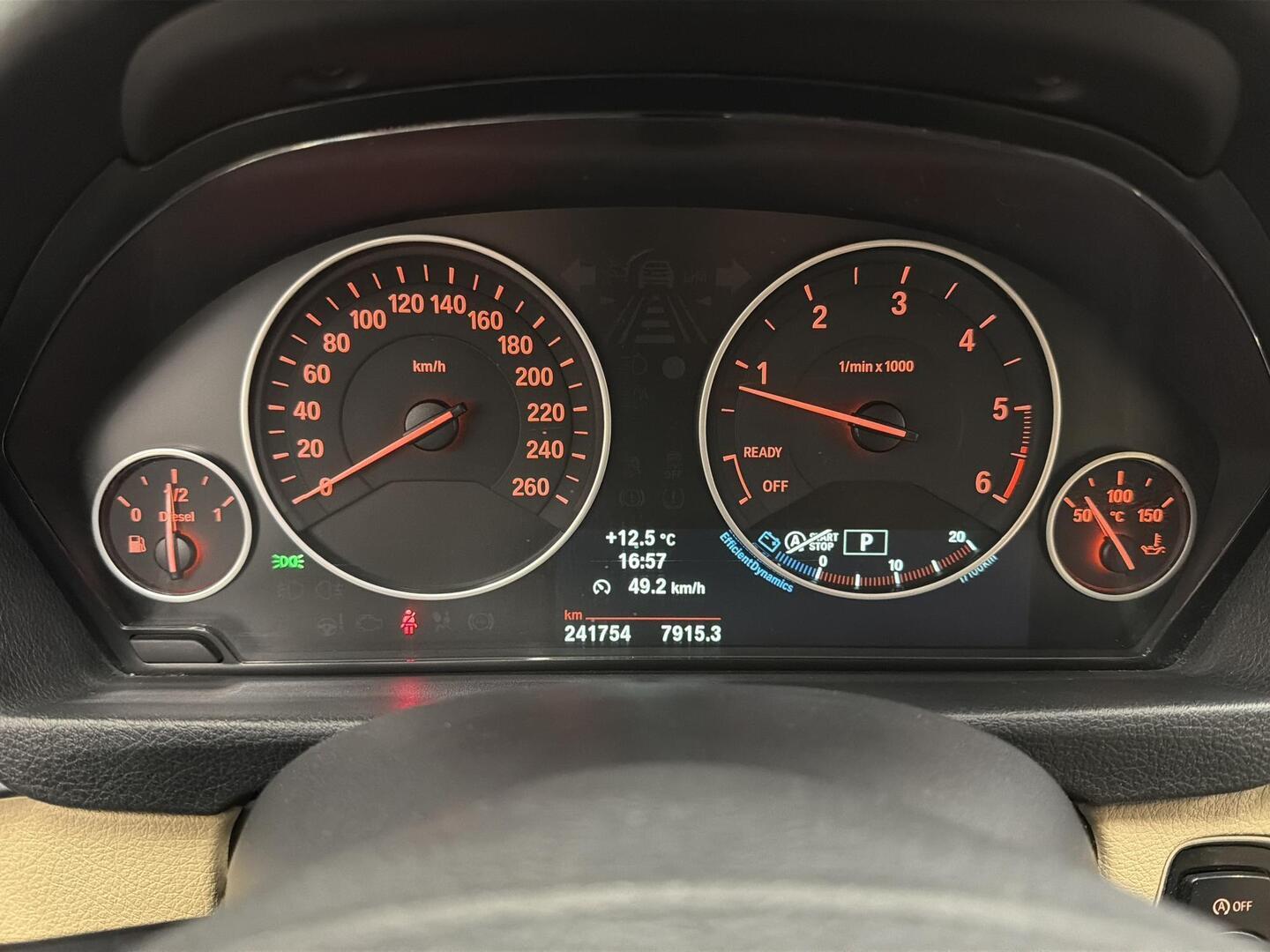 BMW 320 Gran Turismo 2013