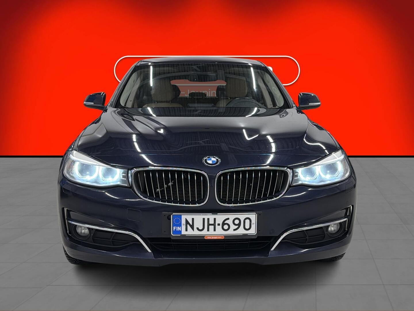 BMW 320 Gran Turismo 2013