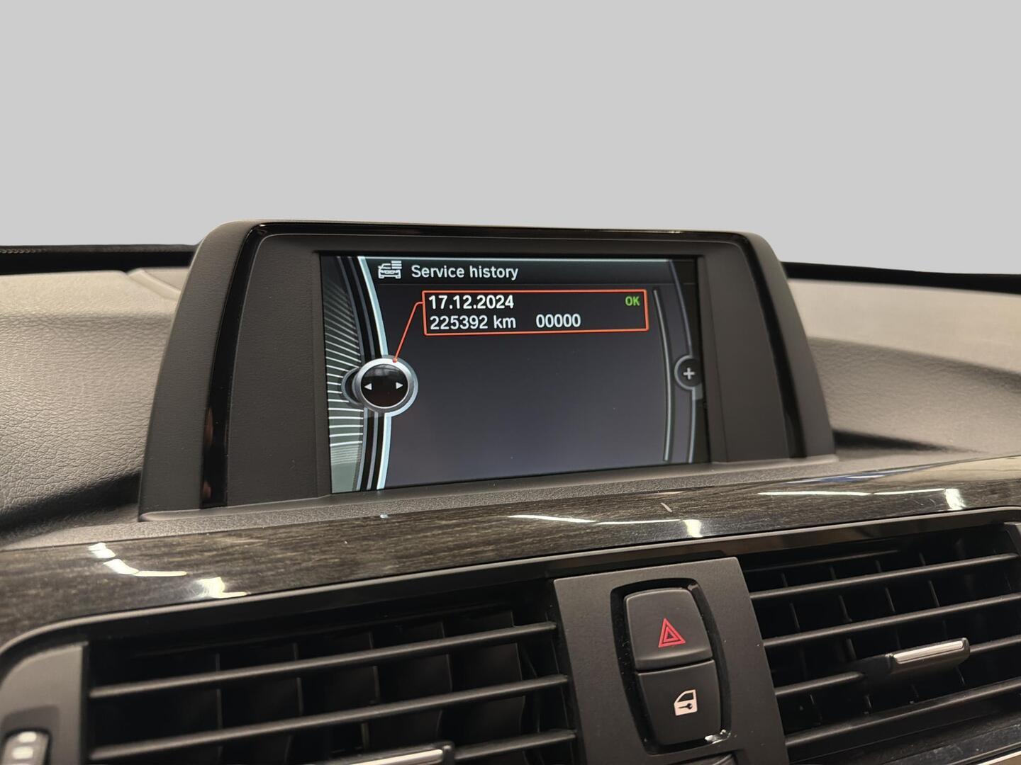 BMW 320 Gran Turismo 2013