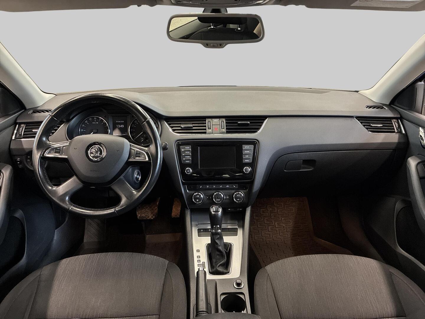 SKODA Octavia 2014
