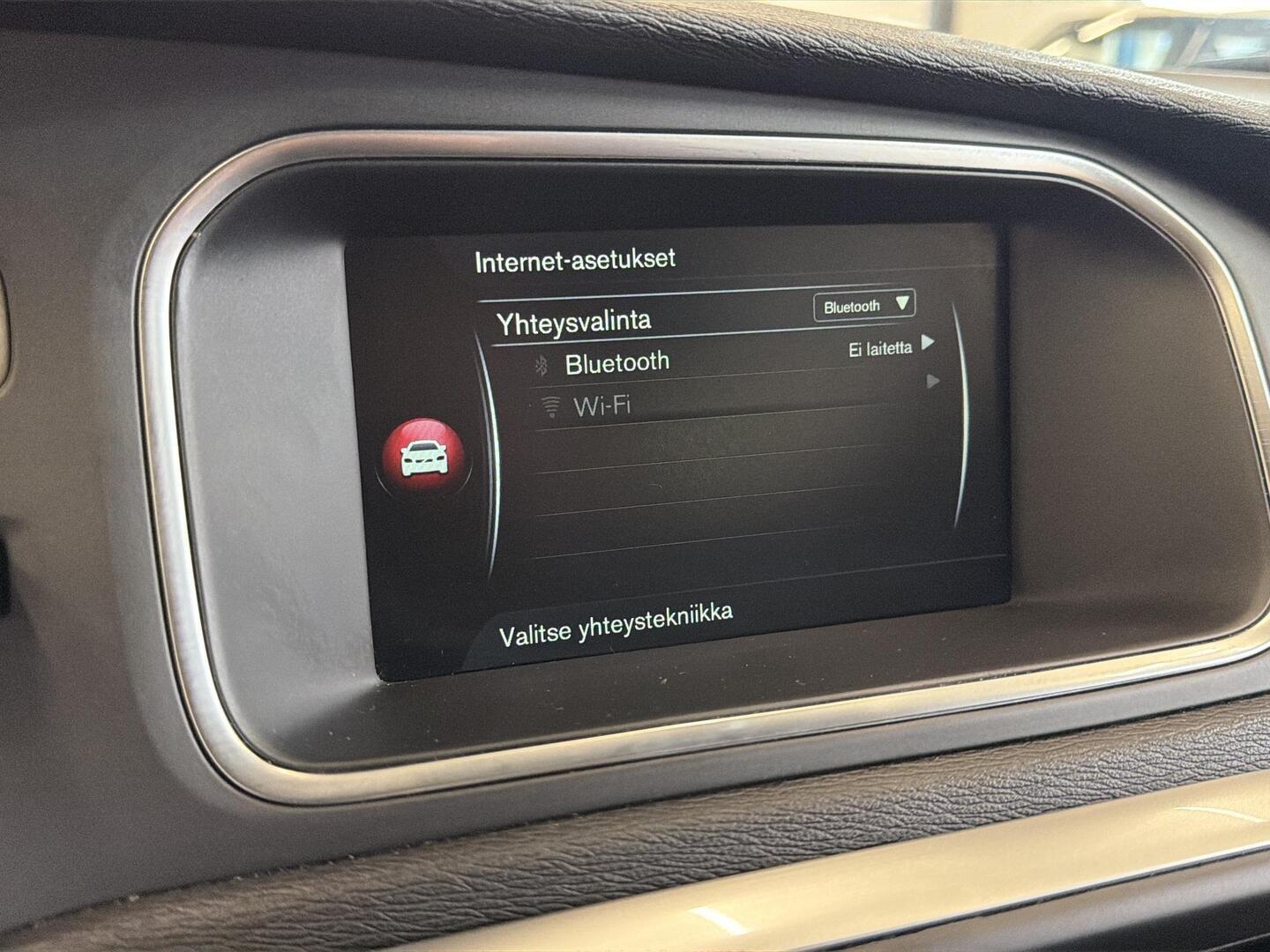 VOLVO V40 Cross Country 2016