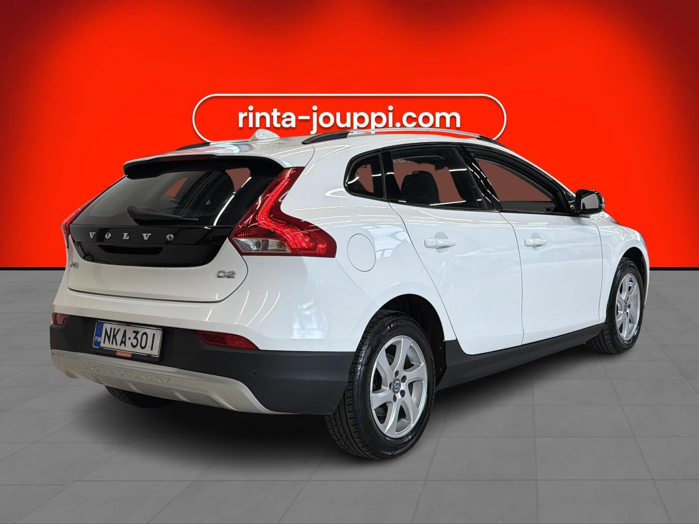 VOLVO V40 Cross Country 2016