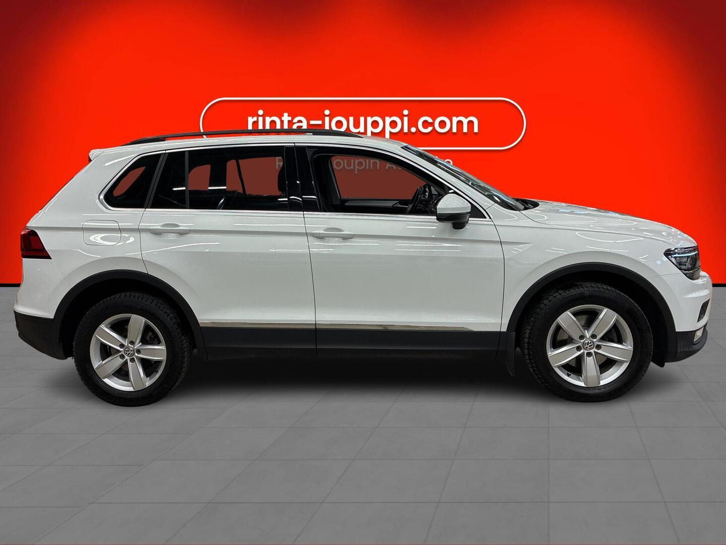 VOLKSWAGEN Tiguan 2017