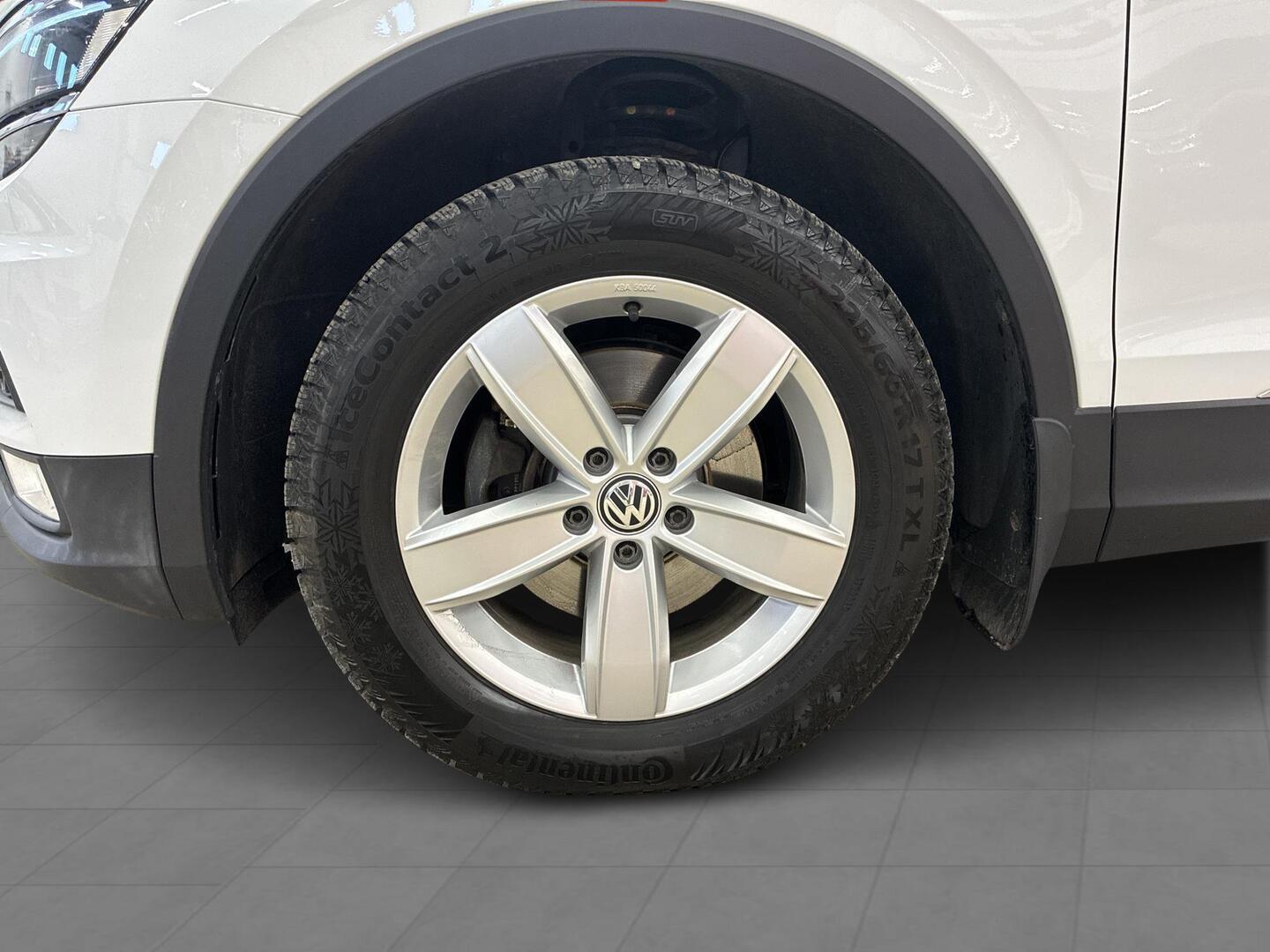 VOLKSWAGEN Tiguan 2017