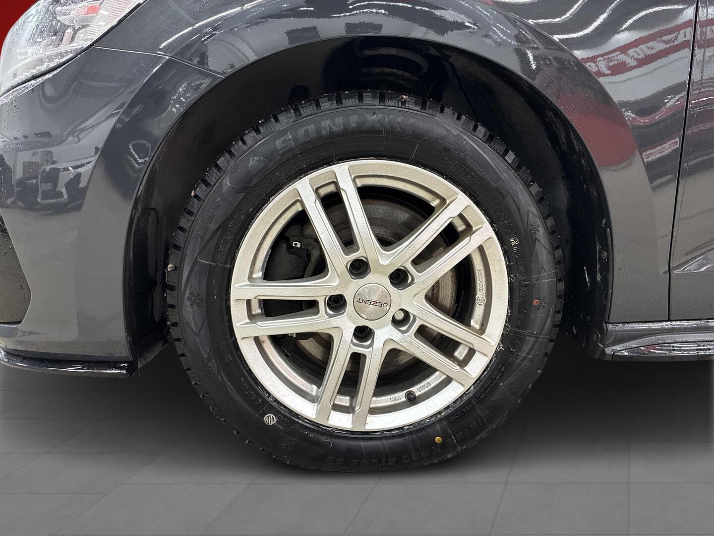 VOLKSWAGEN Touran 2020