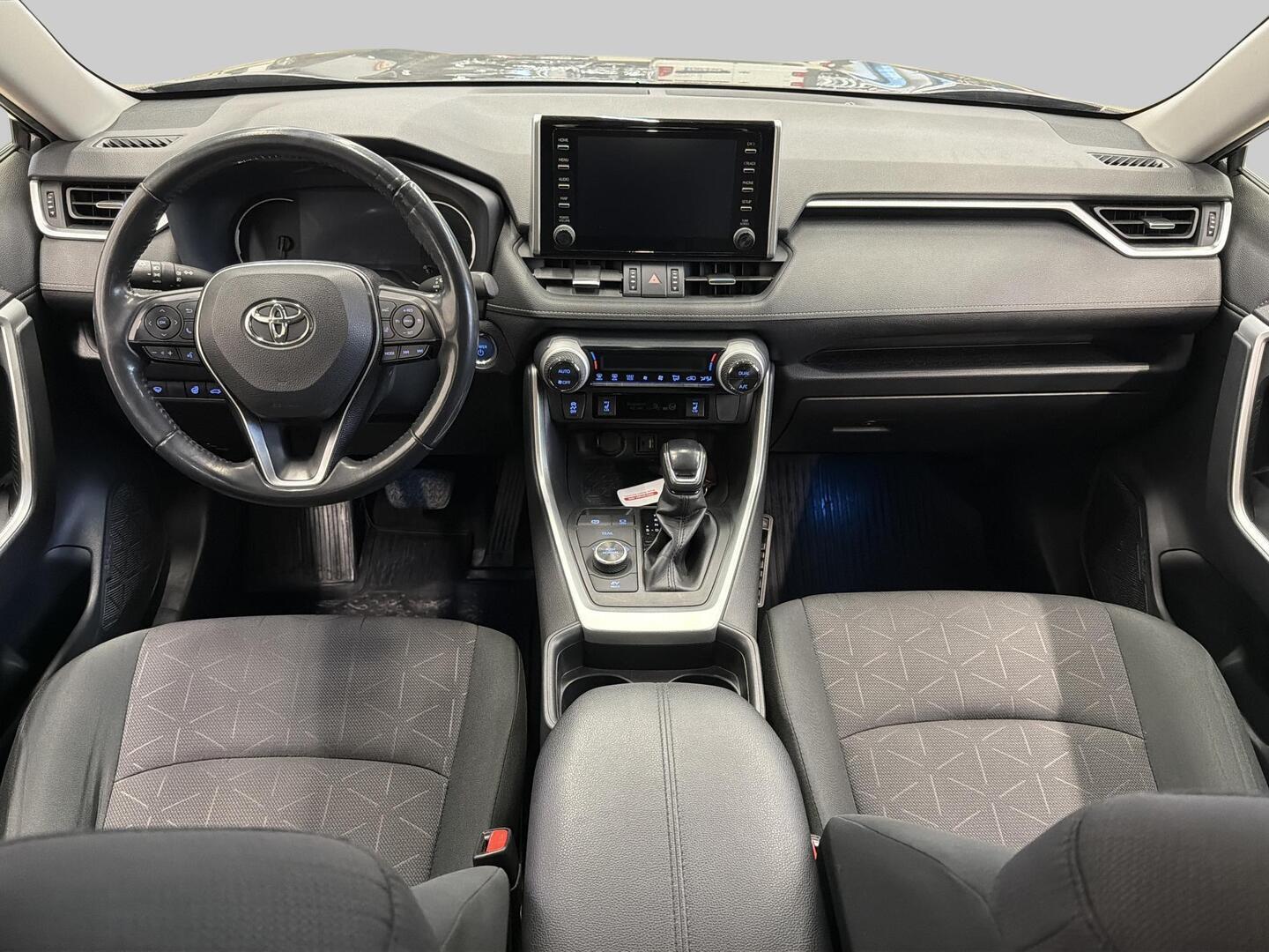 TOYOTA RAV4 2019