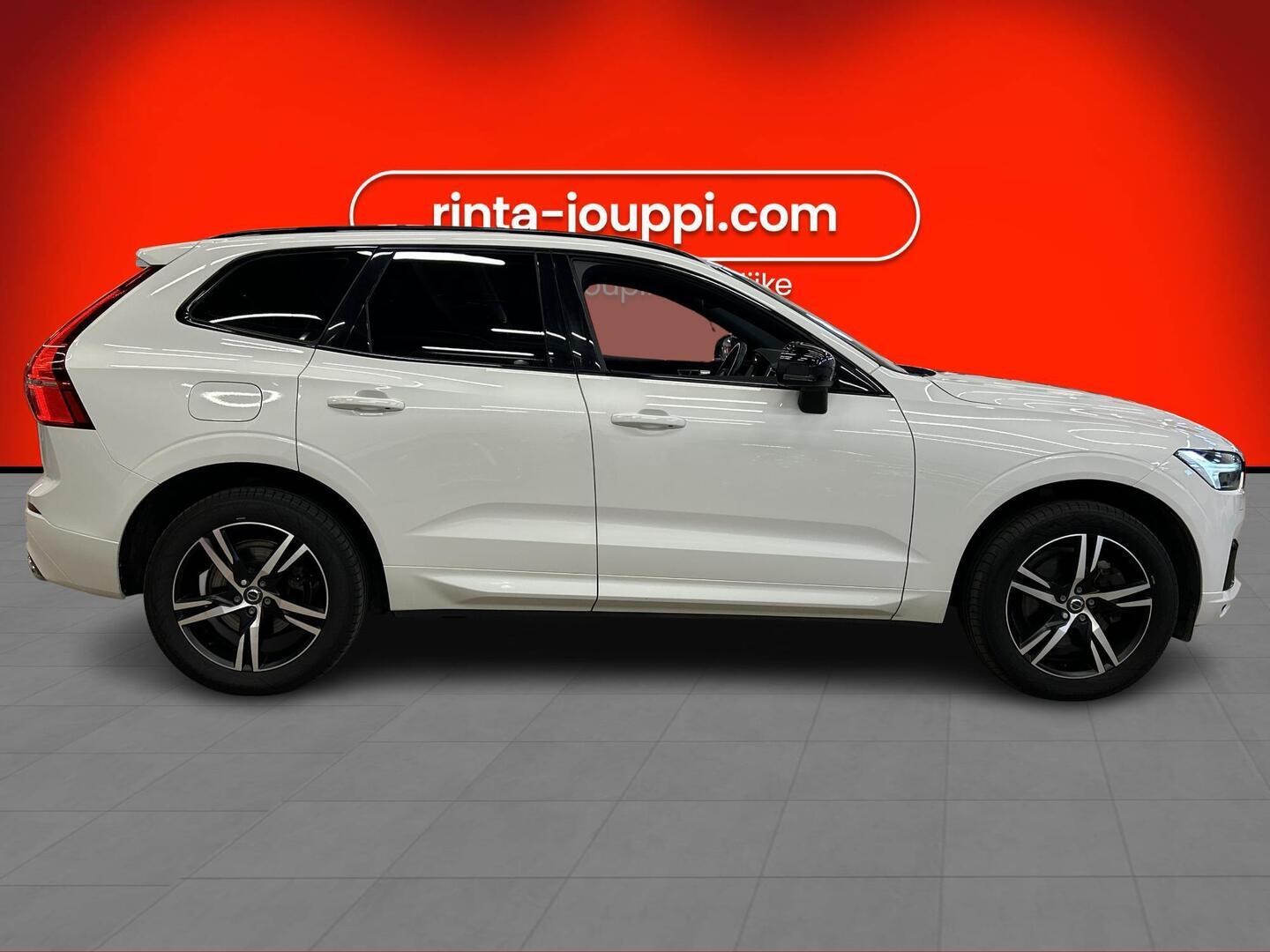VOLVO XC60 2021
