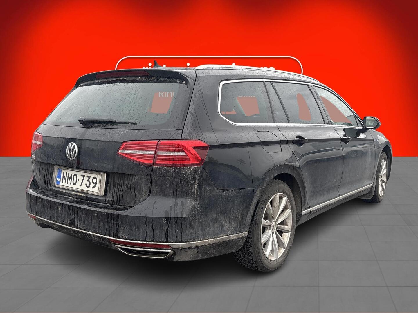 VOLKSWAGEN Passat 2018