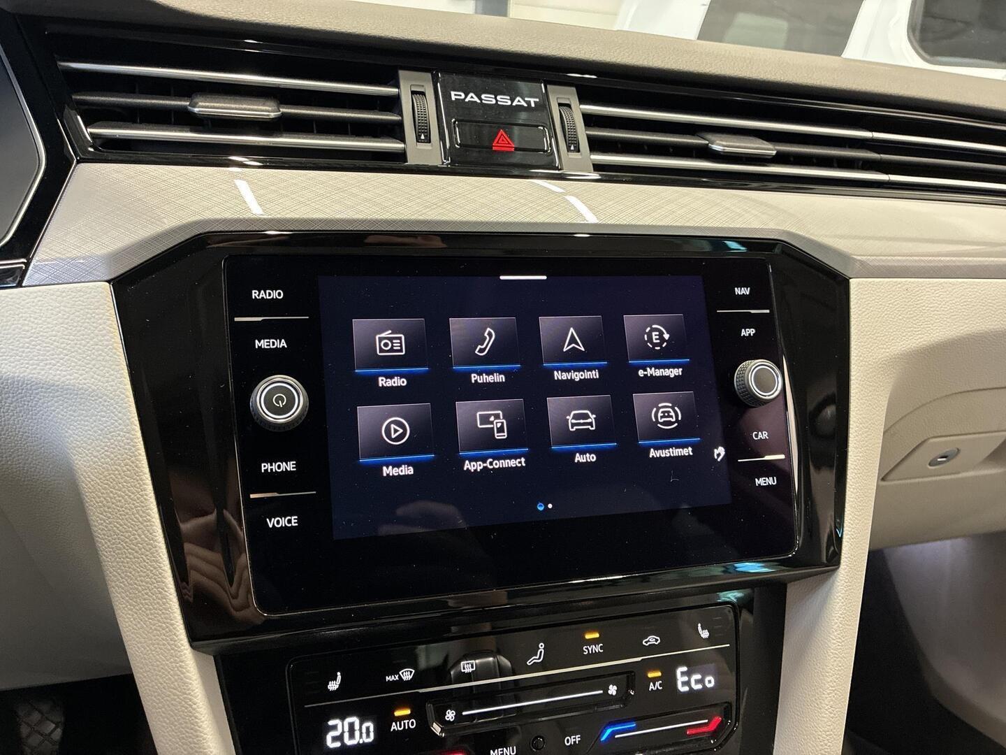 VOLKSWAGEN Passat 2021
