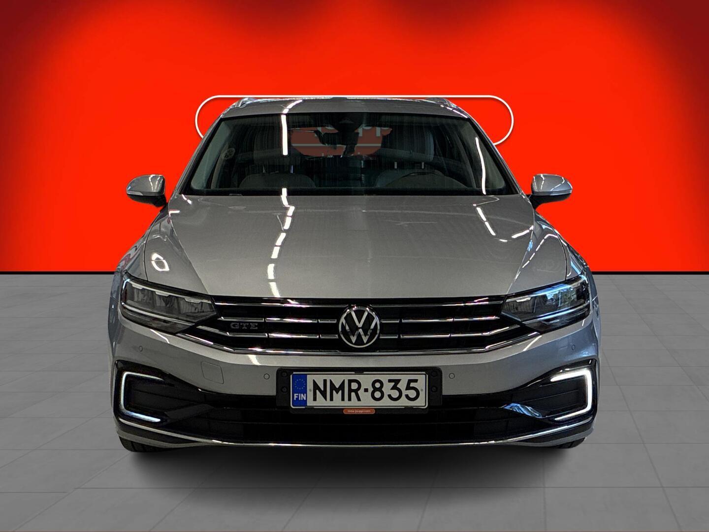 VOLKSWAGEN Passat 2021