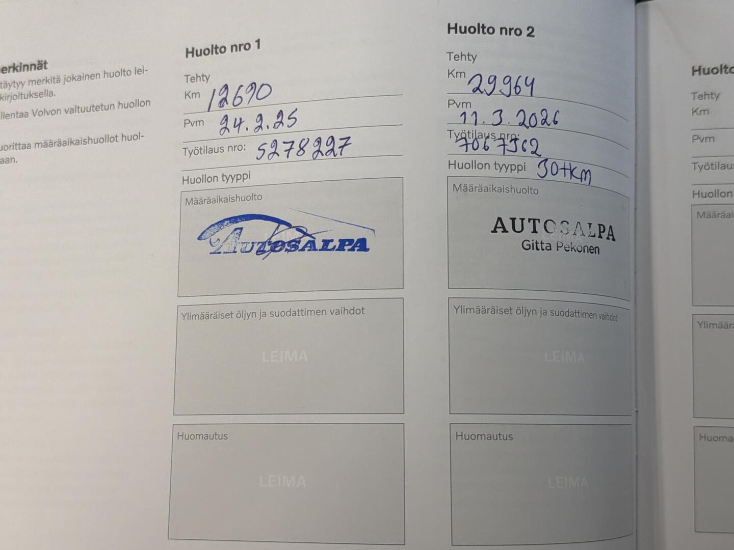 VOLVO XC40 2024
