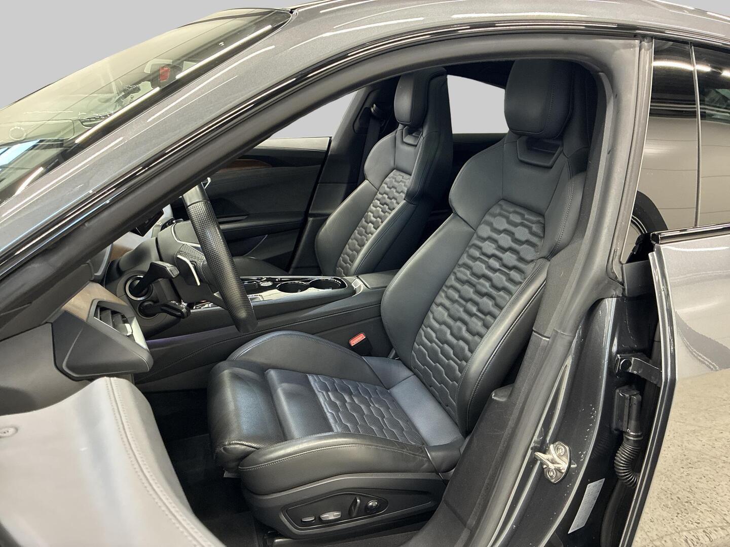 AUDI e-tron GT 2022