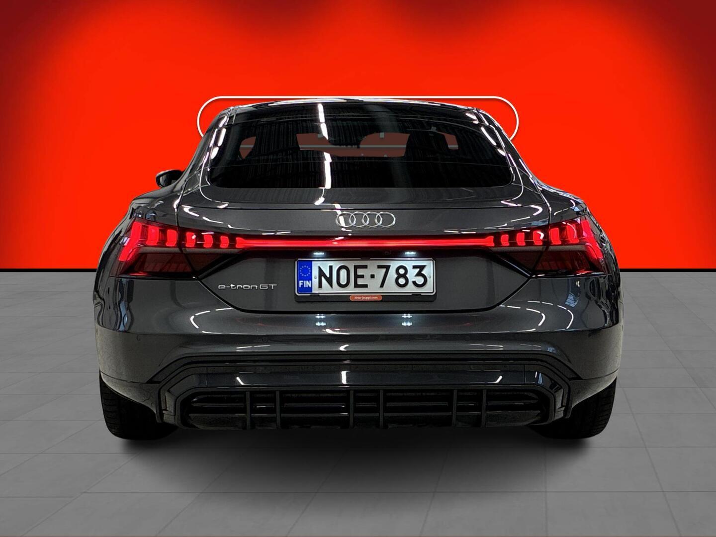 AUDI e-tron GT 2022