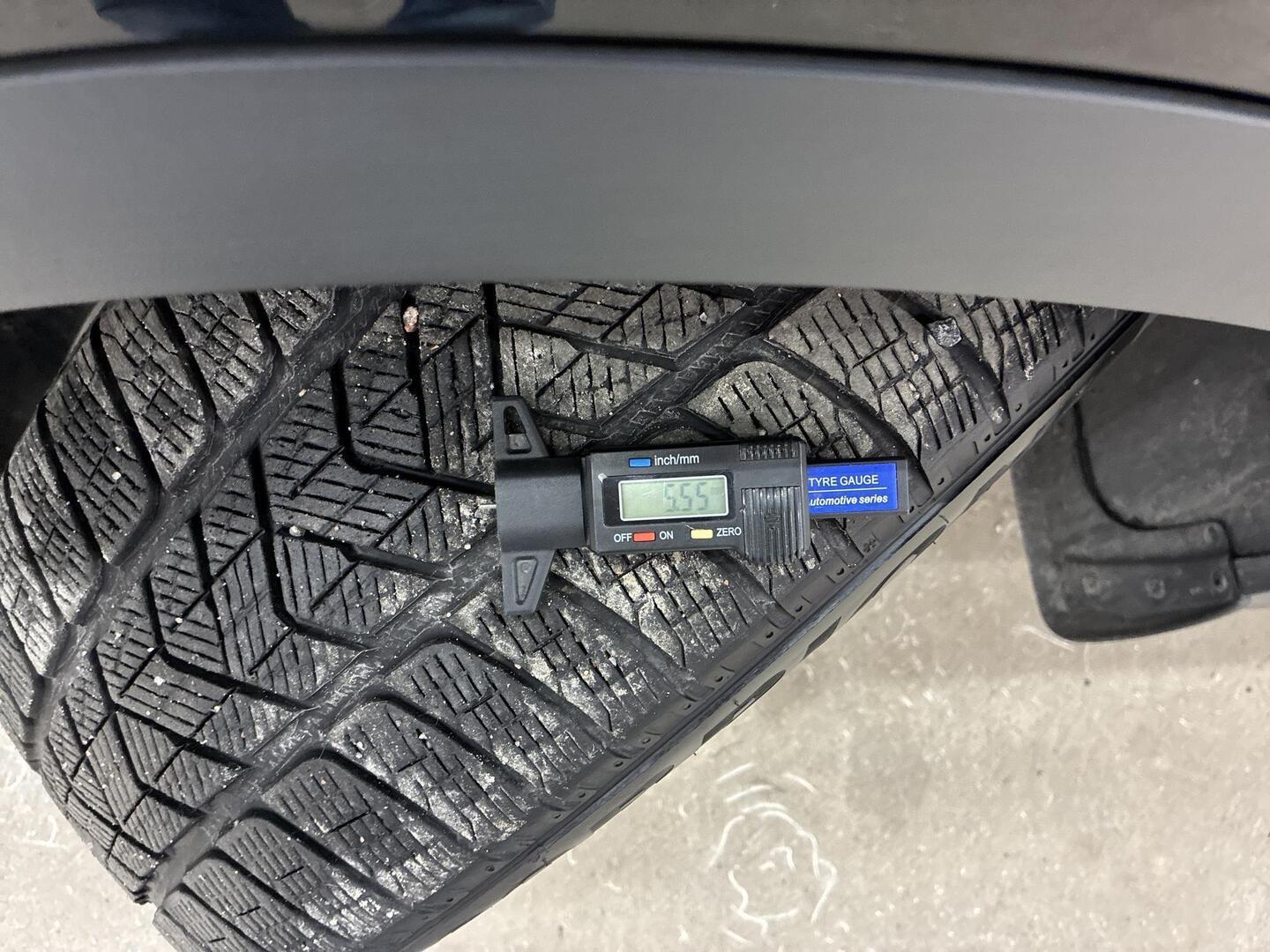 VOLKSWAGEN ID.4 2023