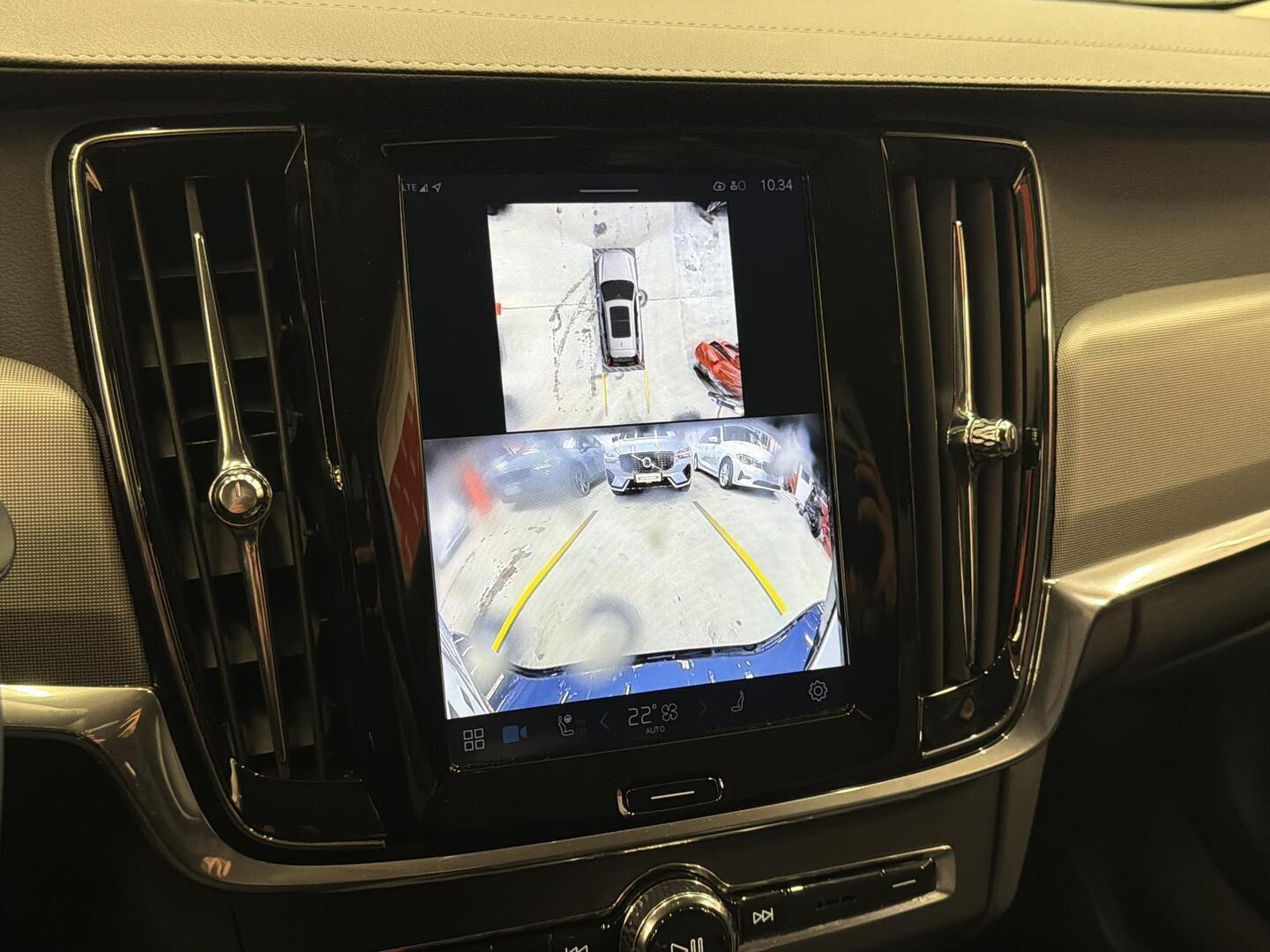 VOLVO V90 2025