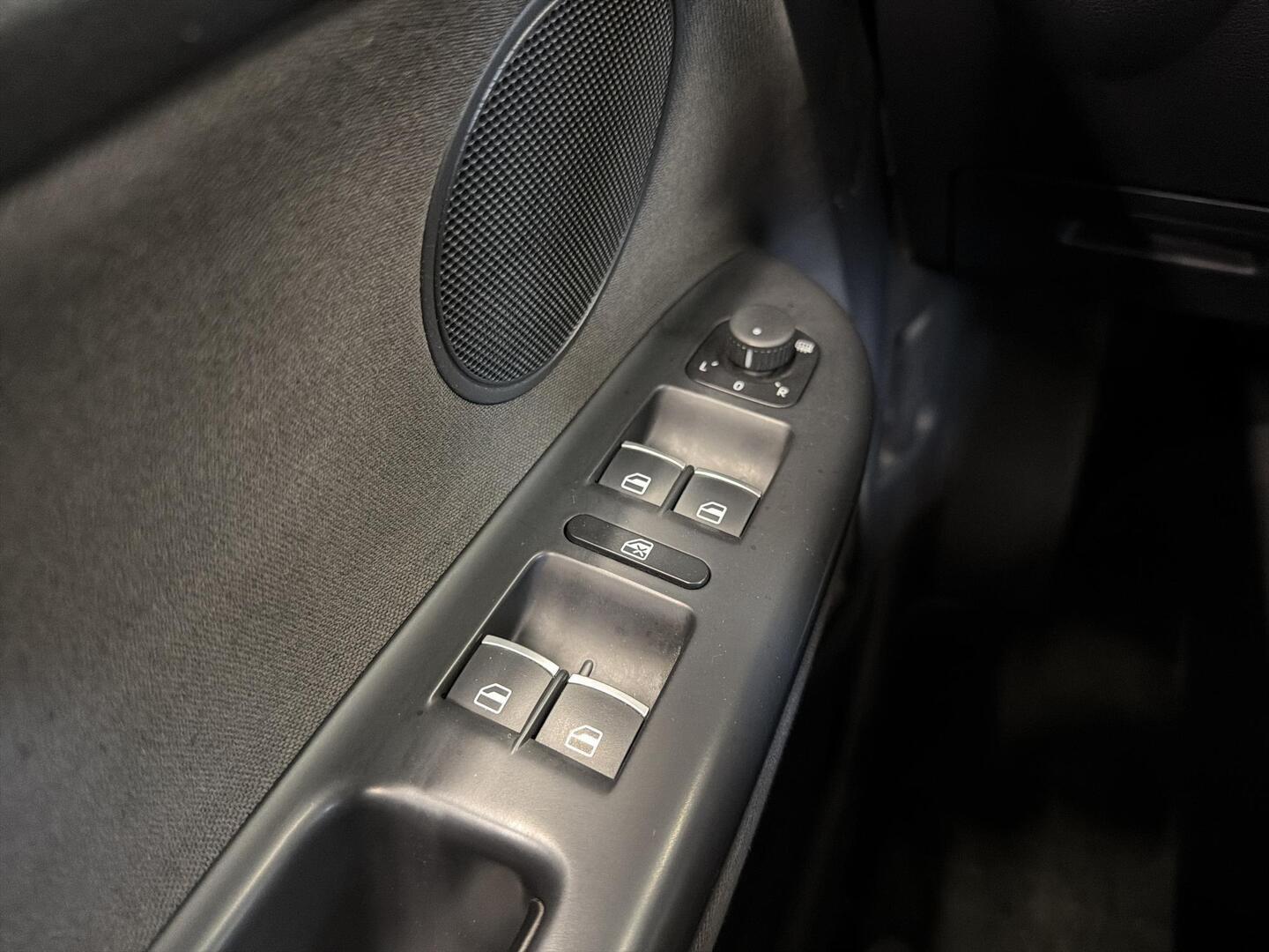 VOLKSWAGEN Golf Plus 2014