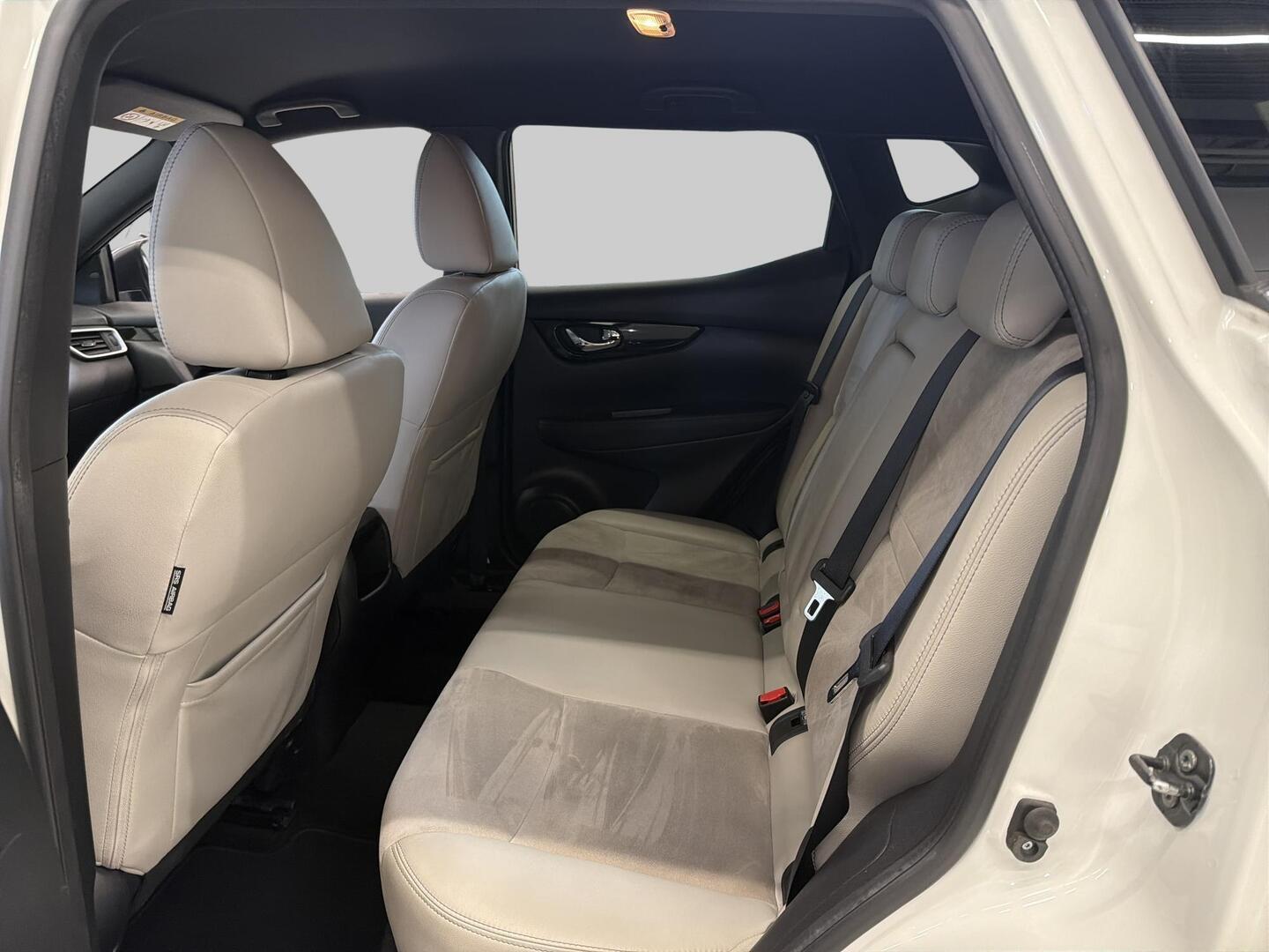 NISSAN Qashqai 2017