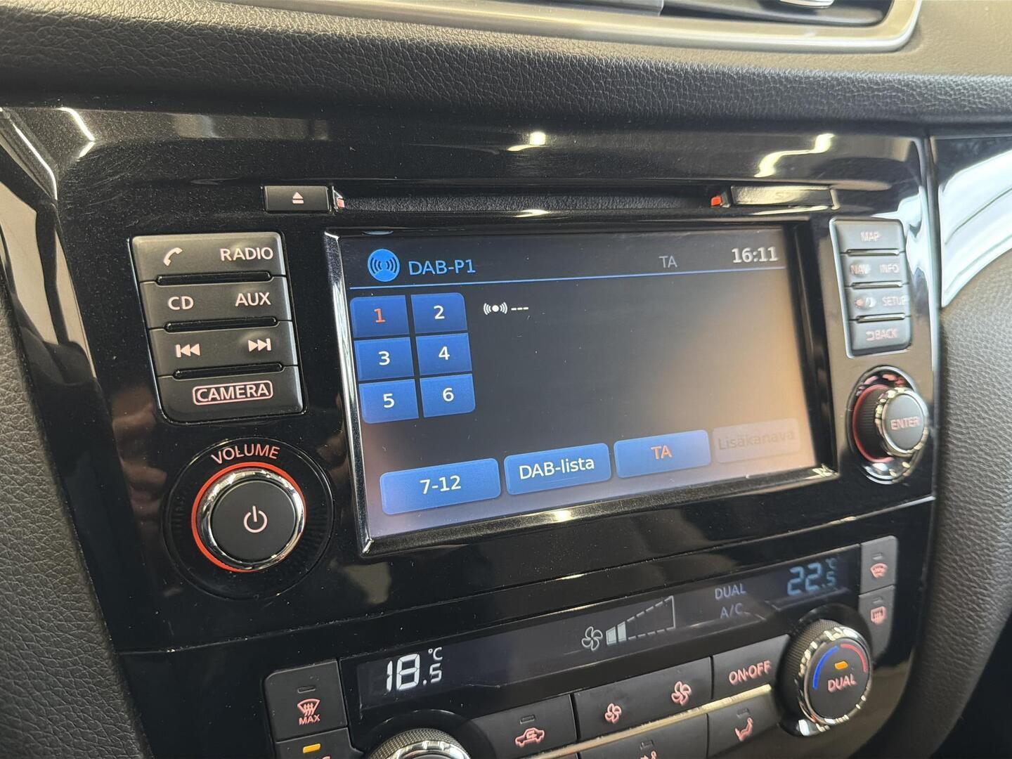 NISSAN Qashqai 2017