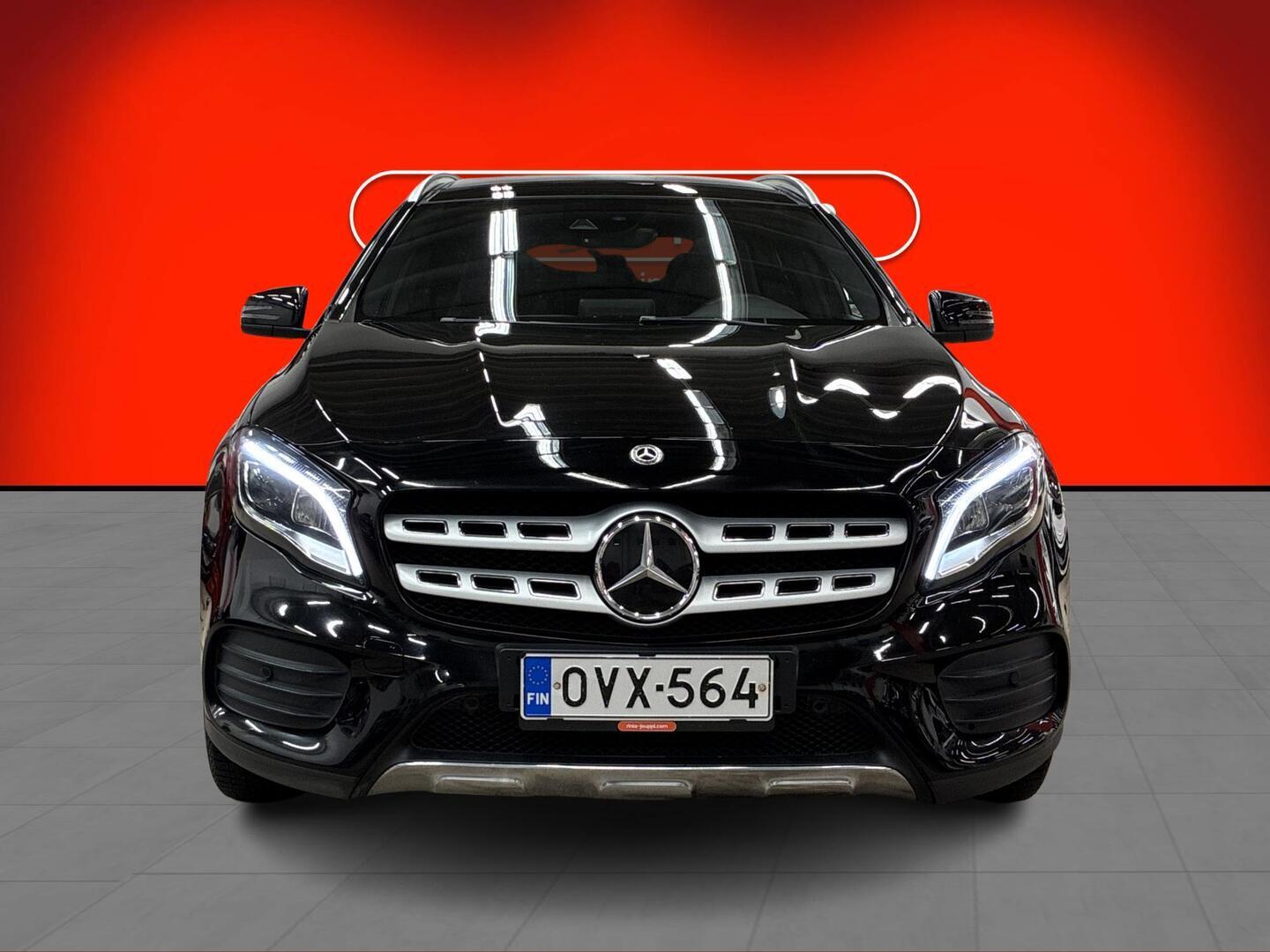 MERCEDES-BENZ GLA 2017