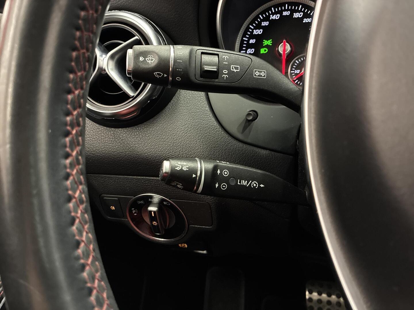 MERCEDES-BENZ GLA 2017