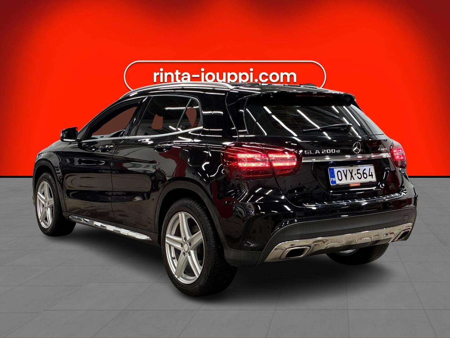 MERCEDES-BENZ GLA 2017