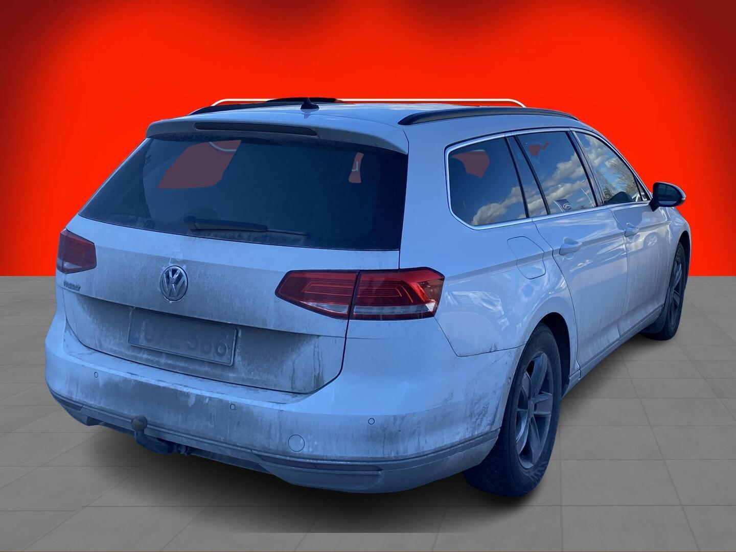 VOLKSWAGEN Passat 2018