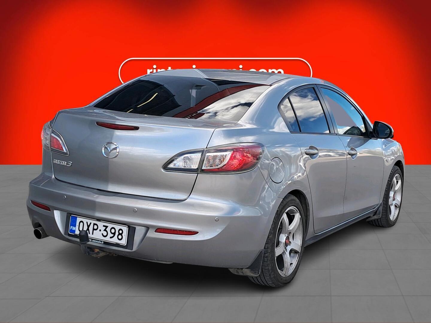 MAZDA Mazda3 2012
