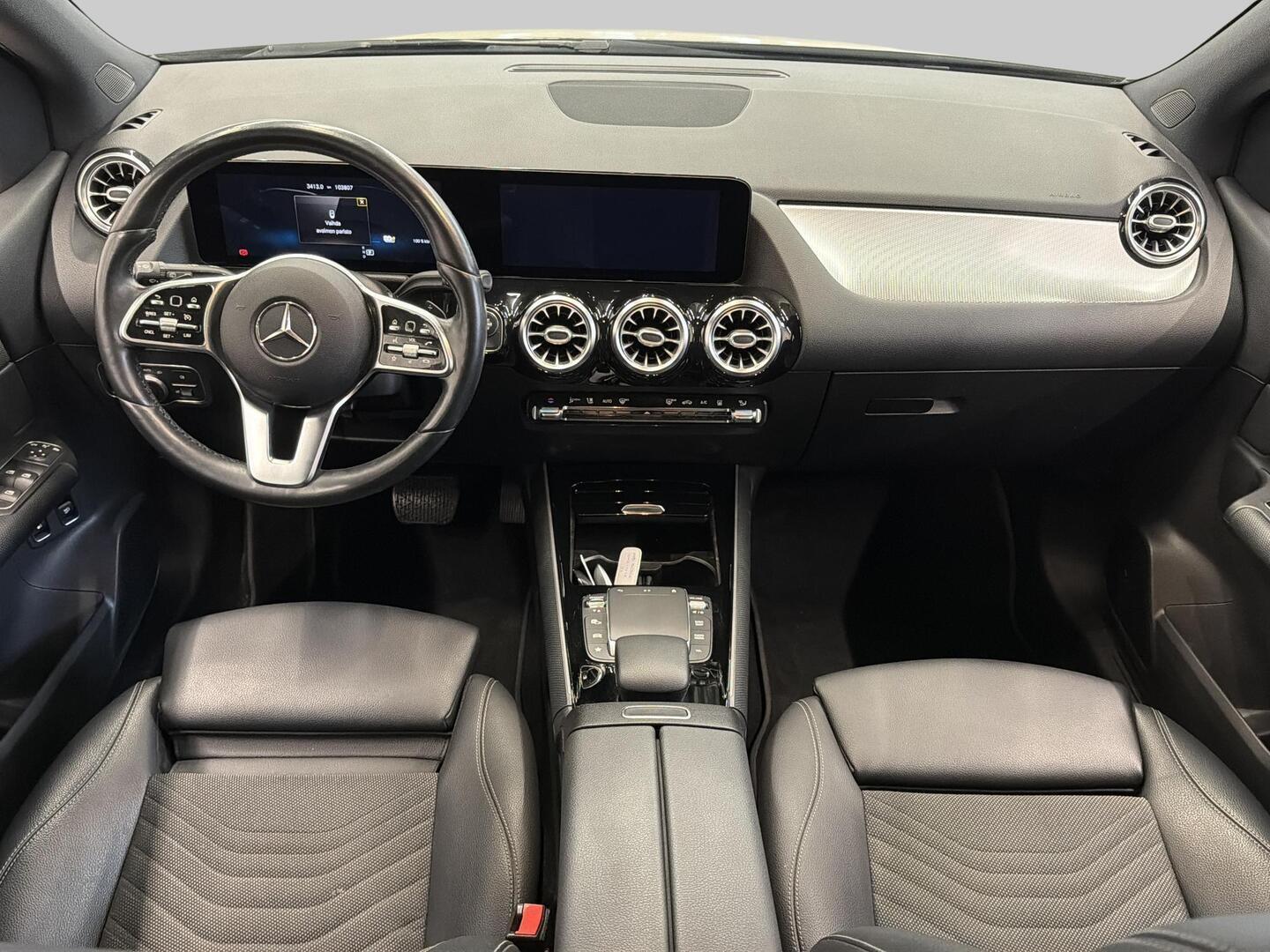 MERCEDES-BENZ B 2021