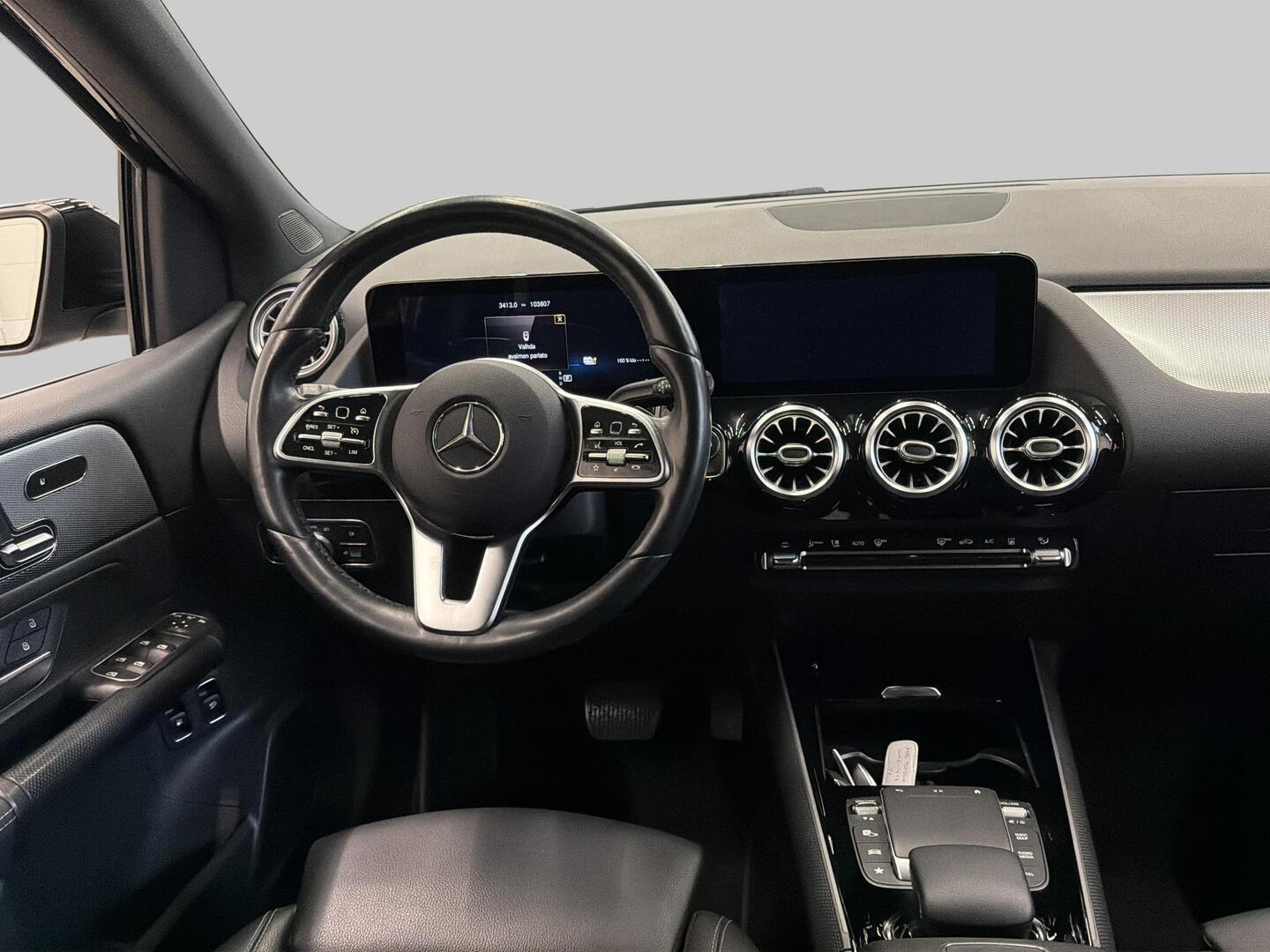 MERCEDES-BENZ B 2021