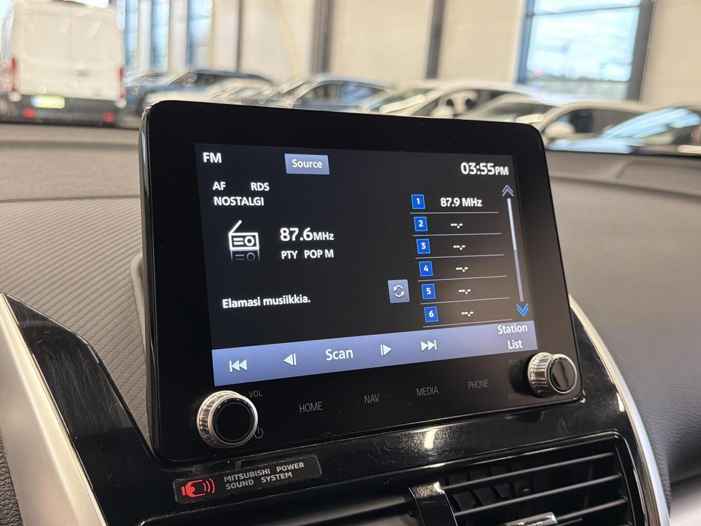 MITSUBISHI ECLIPSE CROSS 2023