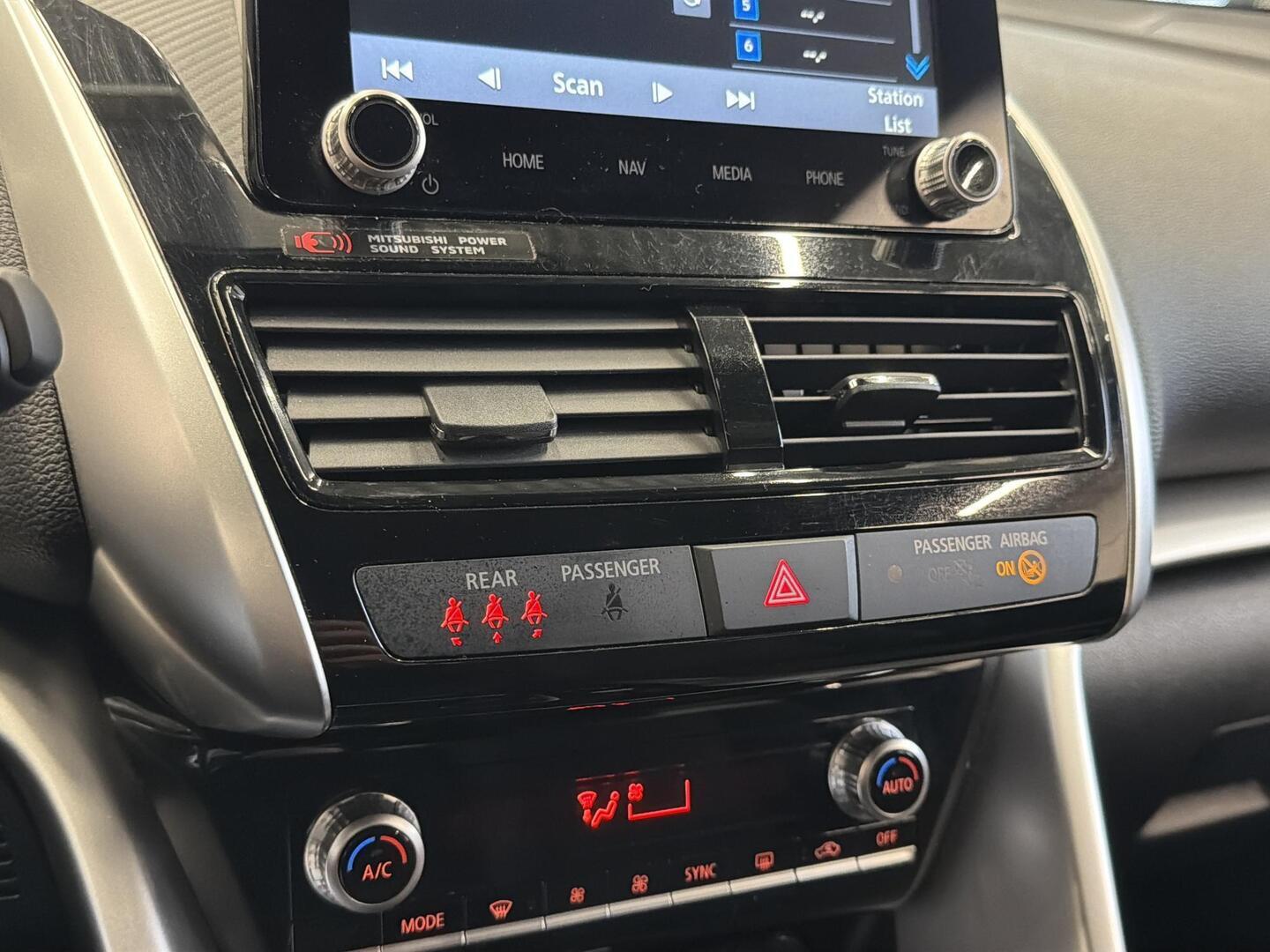 MITSUBISHI ECLIPSE CROSS 2023