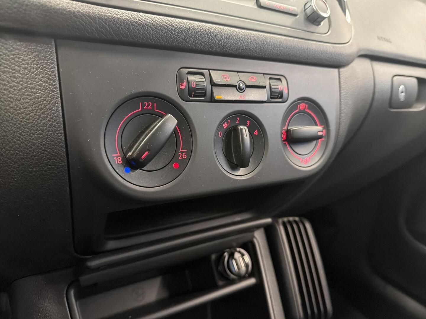 VOLKSWAGEN Golf Plus 2009