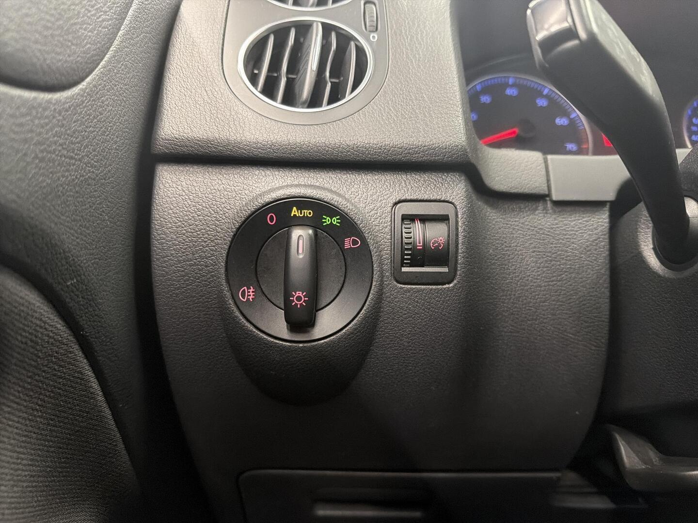 VOLKSWAGEN Golf Plus 2009