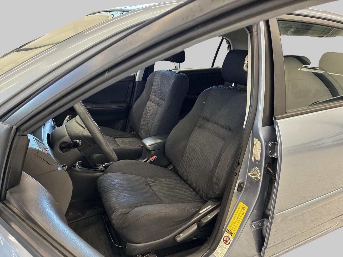TOYOTA Corolla 2004