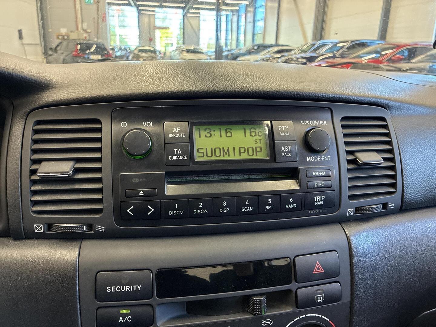 TOYOTA Corolla 2004