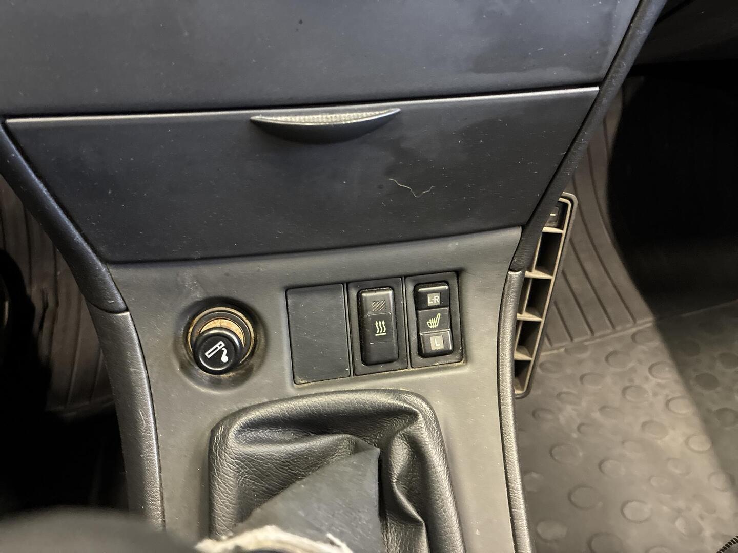 TOYOTA Corolla 2004