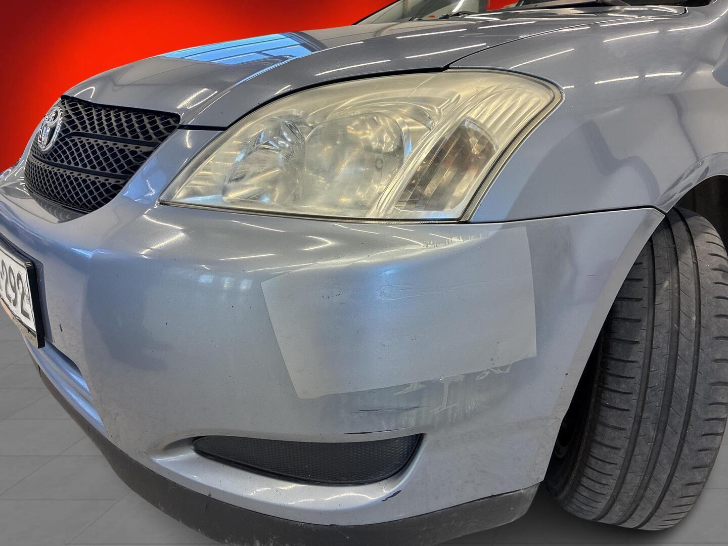 TOYOTA Corolla 2004