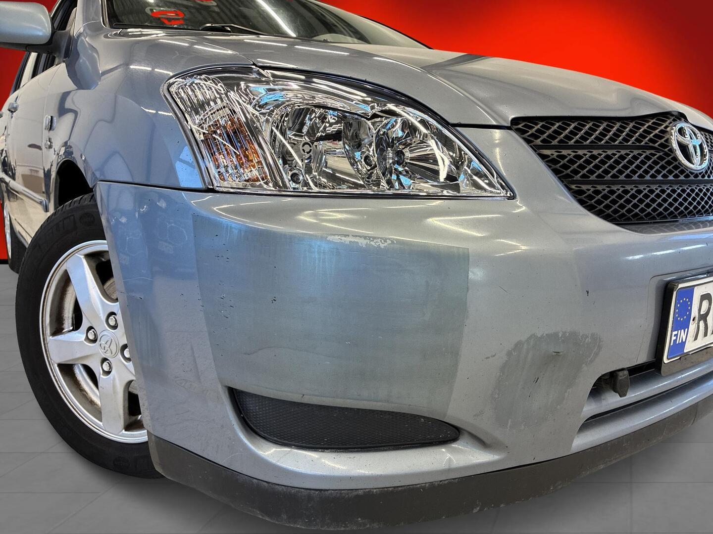 TOYOTA Corolla 2004