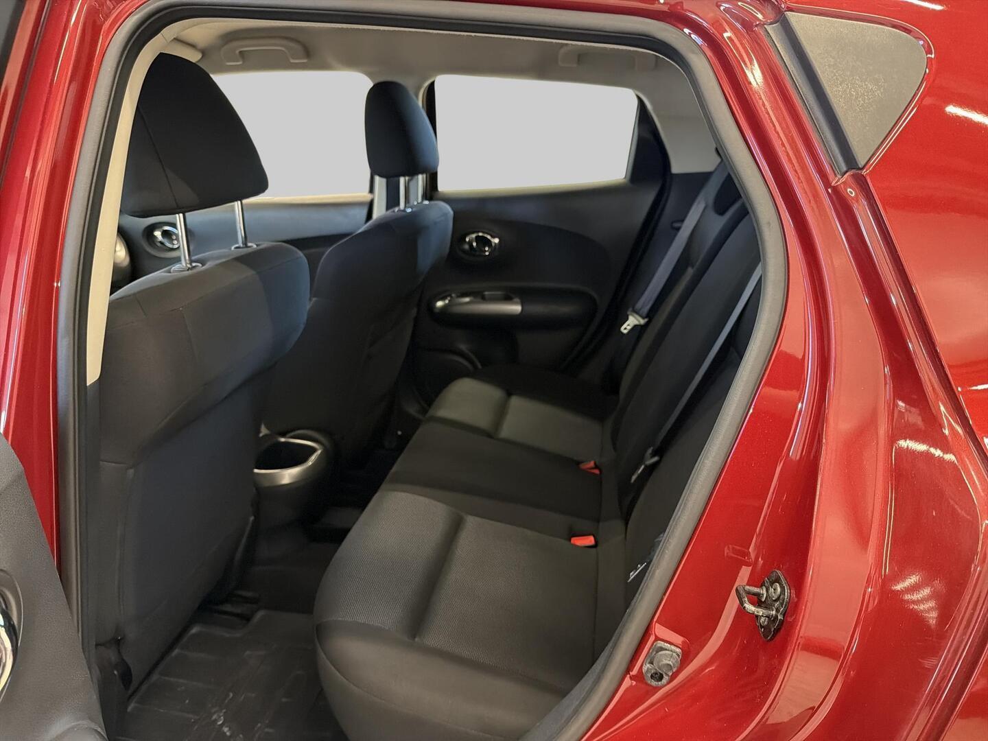 NISSAN Juke 2012