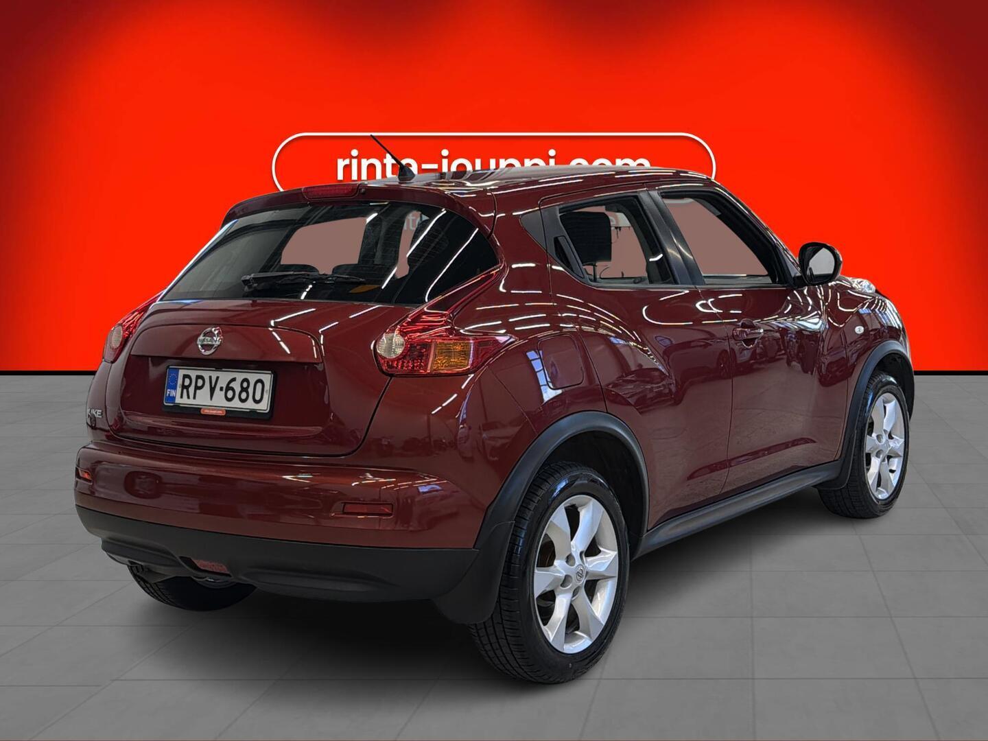 NISSAN Juke 2012