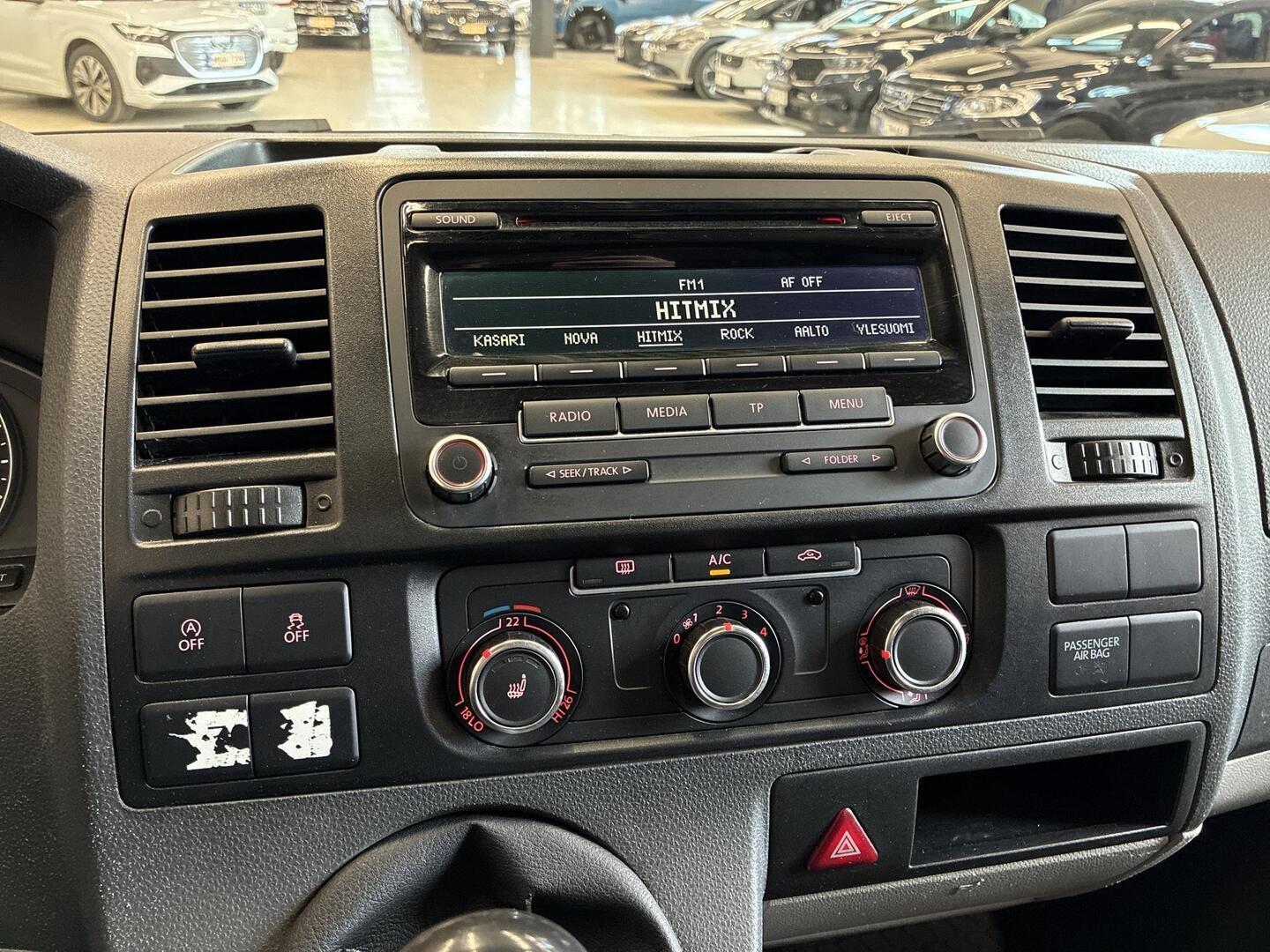 VOLKSWAGEN Transporter 2014